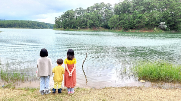 투옌람호수